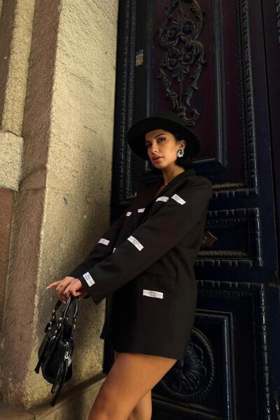 velmorafashion ELEVA FEMME Μαύρο Μπουφάν με λεπτομέρεια ετικέτας