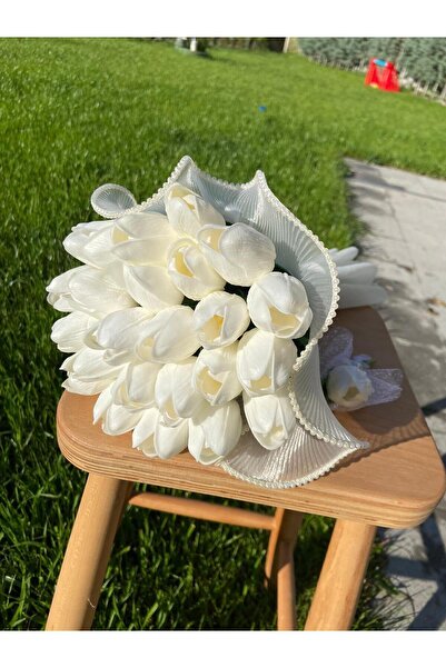 Genel Markalar İncili Islak Lale Gelin Buketi