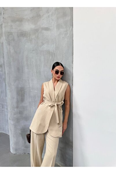 buğrahayalin Cura Vest Pants Two-Piece Set