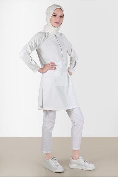 Alvina سترة رياضية بغطاء للرأس - 42855