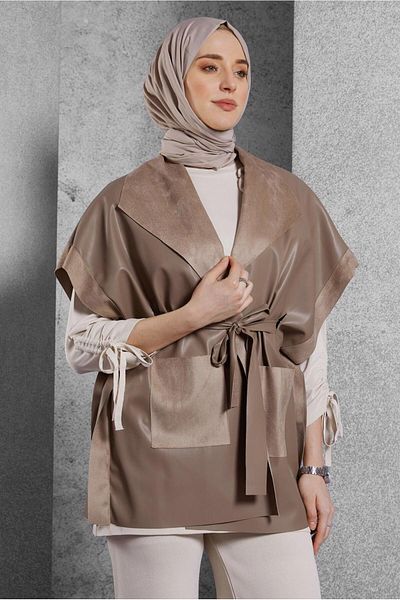Alvina Sunny Leather Vest with Birds 45276