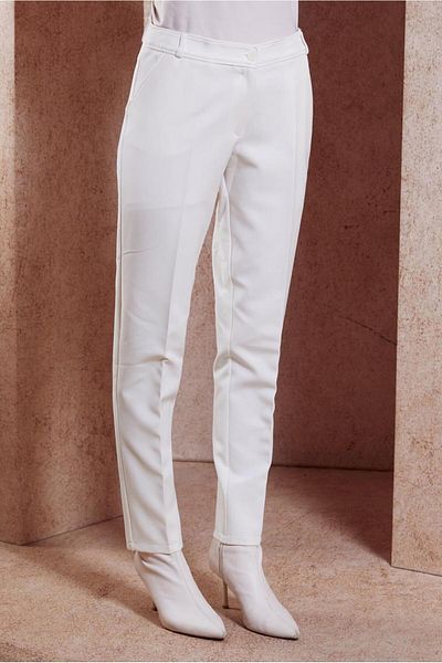 Alvina High Waist Trousers - 70618 Model