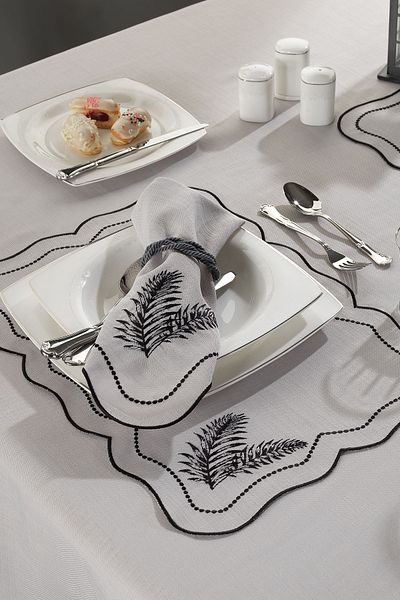 ZEBRA CASA Leaf 2-Piece Napkin Grey/black