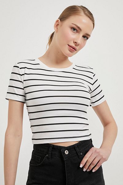 Arma Life Women's Striped Stretchy Short Sleeve White Crop T-Shirt