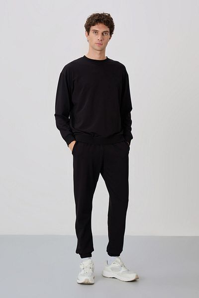 TOMMY LIFE Черен ежедневен памучен мъжки анцуг с О деколте и еластични крачоли - 85120