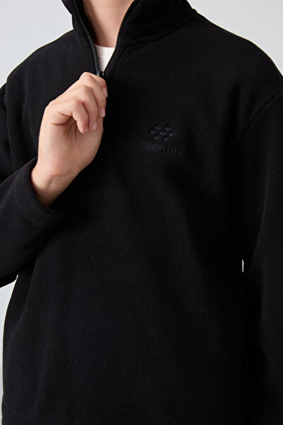 TOMMY LIFE Siyah Kalın Yumuşak Dokulu Standart Fit Nakışlı Polar Erkek Çocuk Sweatshirt - 11221