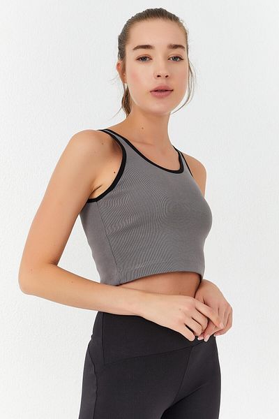 TOMMY LIFE Gray Basic Zero Sleeve Slim Fit U Collar Women's Crop Top Undershirt - 97162