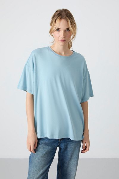 TOMMY LIFE Tricou supradimensionat pentru femei, albastru deschis, cu nasturi moi - 97285