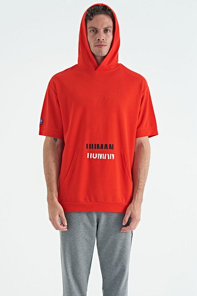 TOMMY LIFE Ανδρικό μπλουζάκι Fiesta Kangaroo Pocket Letter με κεντημένη κουκούλα - 88195
