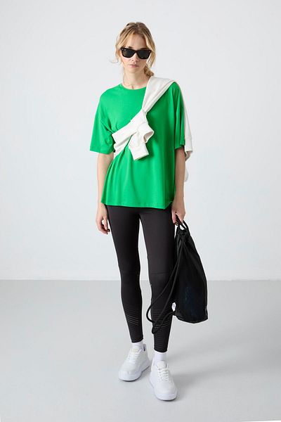 TOMMY LIFE Green Oversize Combed Cotton Modal Women's T-Shirt - Soft Button Basic Model - 97285