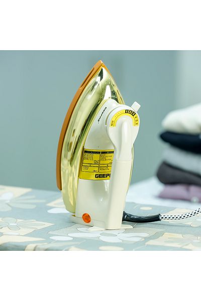Geepas 1000W Heavy Weight Automatic Dry Iron,Teflon Plated Sole Plate, Overheat Protection- GDI23011