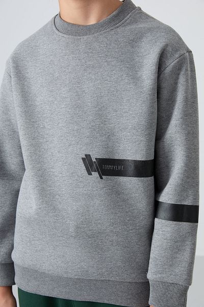 TOMMY LIFE Сив меланжиран памучен суитшърт за момче - дебел косъм отвътре, мека текстура, щампован - 112