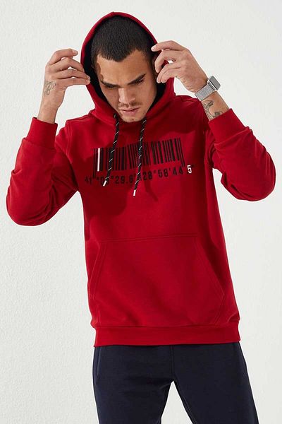 TOMMY LIFE Red Embroidered Kangaroo Pocket Standard Fit Hooded Men's Sweatshirt - 87839