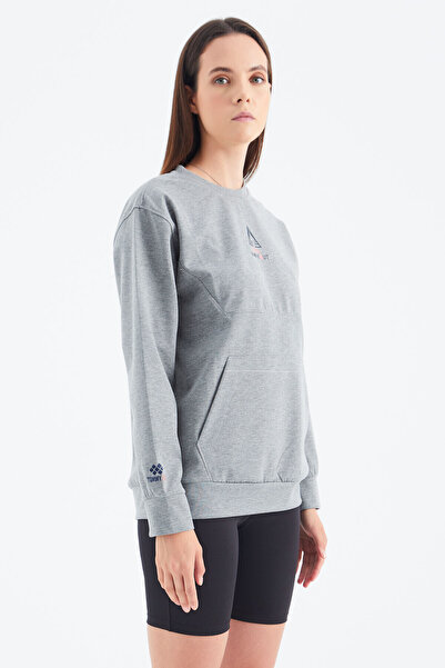 TOMMY LIFE Gray Melange O-Neck Pocket Detailed Oversize Women's Sweatshirt - 97276