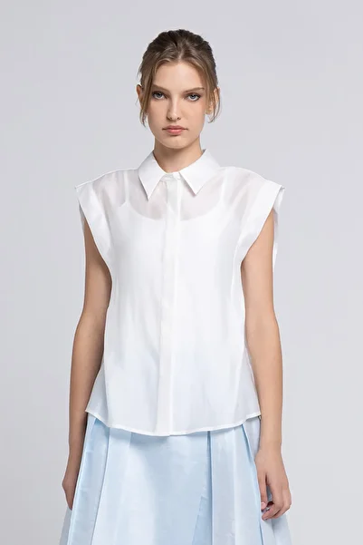 femi9 Standing collar blouse