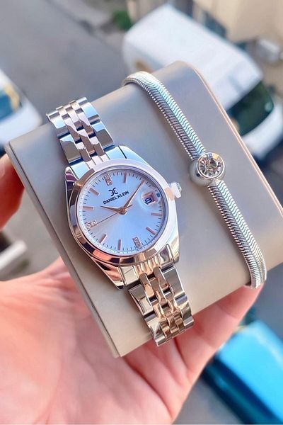 Daniel Klein Rose Silver Steel Women's Wristwatch - 3 Atm Waterproof, Bracelet Gift