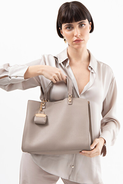 Matthew Cox حقيبة كتف جلدية بتصميم خاص