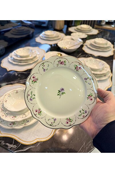 Onedekor 24 Parça Porselen Bellis Porselen Yemek Takımı