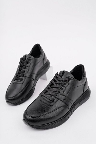 homiro Men's Lace-Up Poly Sole Casual Skin Sports Shoes - Black