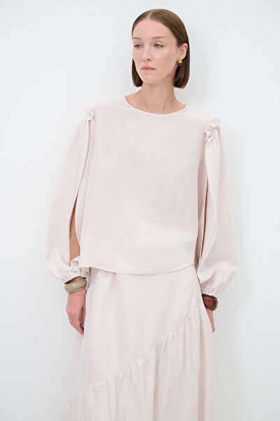 adL Kolları Büzgü Detaylı Bluz