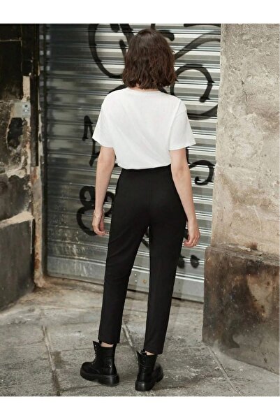 WEARTEX Women's Stay Groovy Printed Crew Neck Oversize Basic T-Shirt