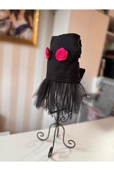 For a Fur Cat Dog Tutu Dress Black and Pink Rose Detailed