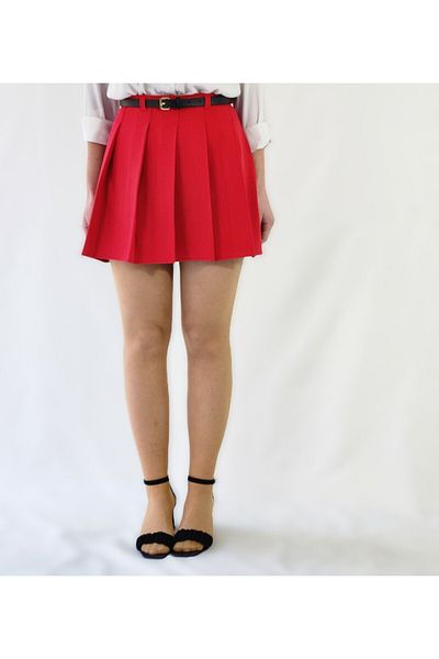 MRV DESIGN Red Woven Pleated Skirt with Belt High Waist