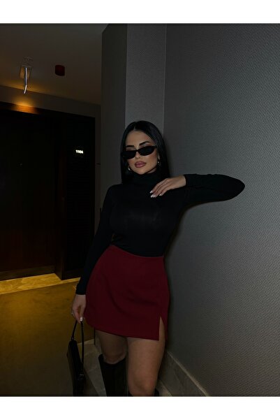 LB Laluna Butik Női bordó magas derekú hasított szoknya rövidnadrággal