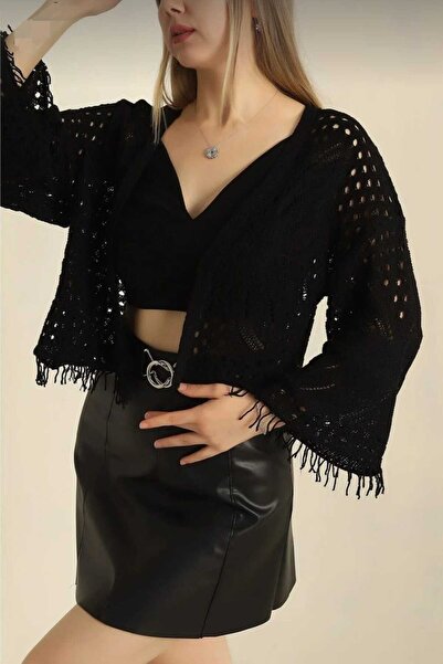 trikomode Μαύρη ισπανική φούντα με λεπτομέρεια διάτρητη εποχιακή γυναικεία βα...