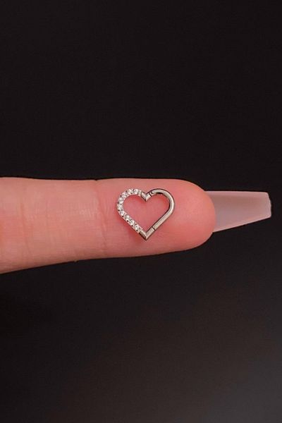 Blisse Piercing Women's Right Ear Locked Heart Figured Zircon Stone Tragus Daith Rook Septum Ring Steel Piercing