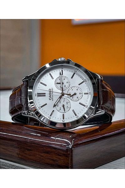 Casio Casio Enticer Analog Watch for Men MTP-V300L-7AUDF - 47 mm - Brown