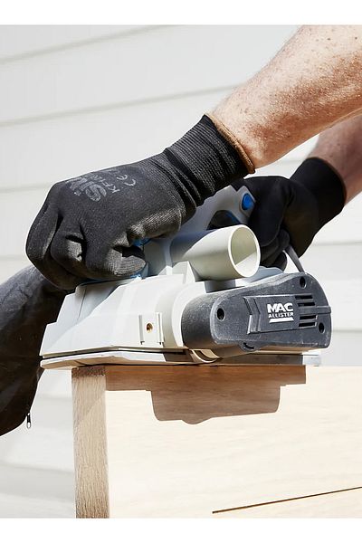 Mac Allister 900Watt 230-240V 3mm Corded Planer