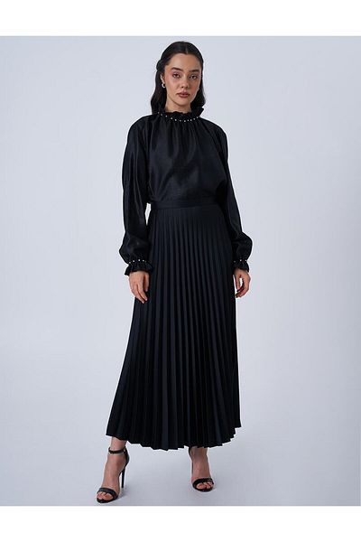 Kayra Fusta din Satin cu Talie Inalta - Model Negru Pliat