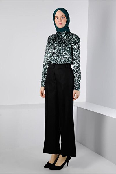 Alvina Leopard Printed Satin Blouse 43410