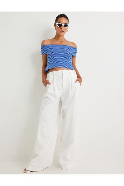 Koton Noul sezon Koton X Sima Tarkan - Top cu umăr deschis, detaliu din bumbac, slim fit