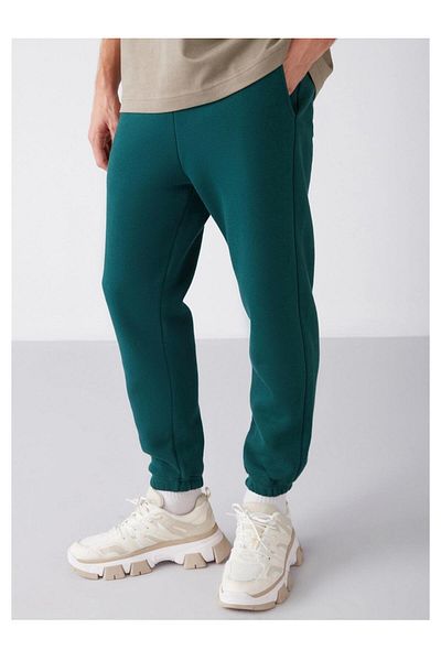 UYN SPORT Men's Green Jogger Leg Sport Sweatpants