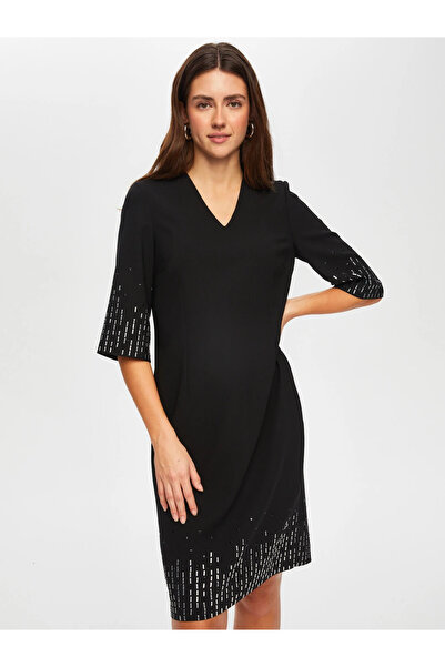 Faik Sönmez V Yaka Boncuk Detaylı Midi Elbise - Minimalist