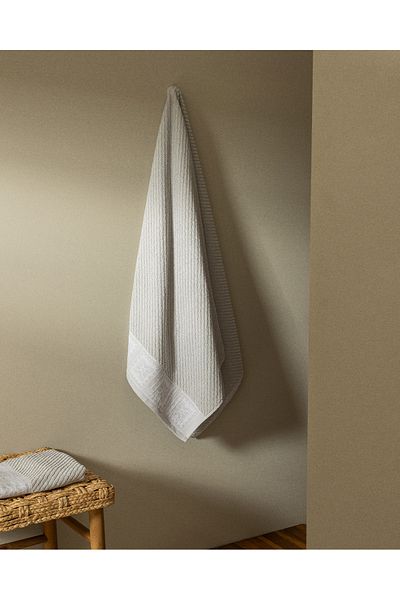 Madame Coco Zeste 100% Cotton Bath Towel - Gray