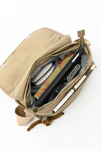 Morpelikan Water Resistant K. Khaki Crinkle Fabric Adjustable Cross Strap Work School and Shoulder Bag