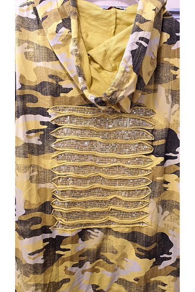 Park Moda Camouflage Pattern Jacket with Paillettes