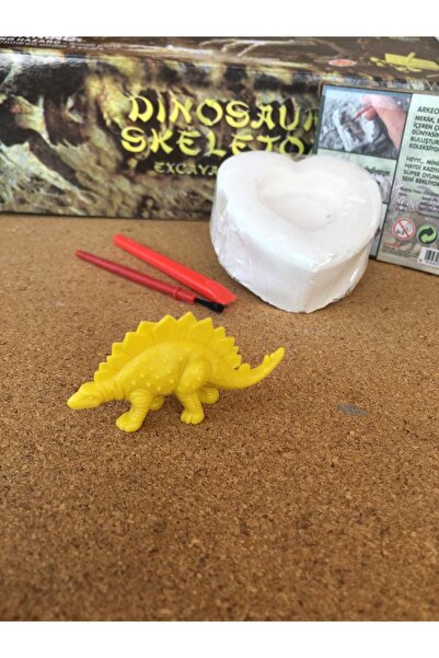 AZİZ OYUNCAK Double Heart Yellow Dinosaur Excavation Toy Activity Activity Activity Project Set
