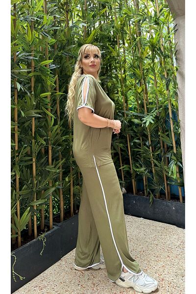 Butik Nilyam Дамски комплект анцуг с тънки кантове и гъвкави райета, размер "Плюс размер", 24710