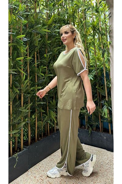 Butik Nilyam Дамски комплект анцуг с тънки кантове и гъвкави райета, размер "Плюс размер", 24710