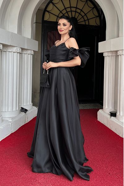 giyimmasalı Φόρεμα Organza Fabric με κορδόνι πλάτης - ΜΑΥΡΟ