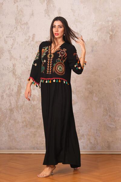 Keyifli Moda فستان نسائي طويل أسود برقبة على شكل حرف V وأكمام مطرزة أصلية