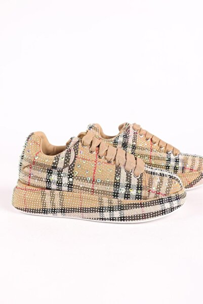 Hayati Arman Women's Lace-Up Stone Detailed Sneaker Camel