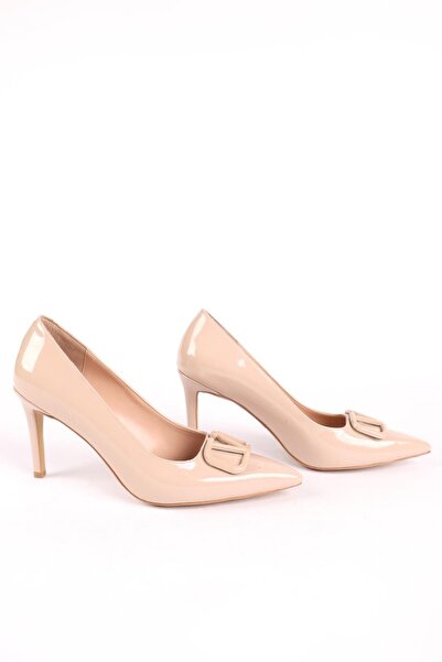 Hayati Arman إبزيم نسائي مصنوع من الجلد باللون البيج