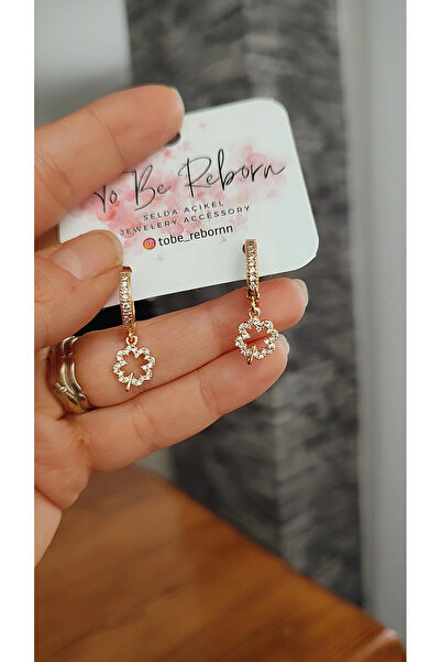 To Be Reborn Çelik Çocuk Küpesi Yonca Model Zirkon Taşlı Kuyumcu İşçiliğinde