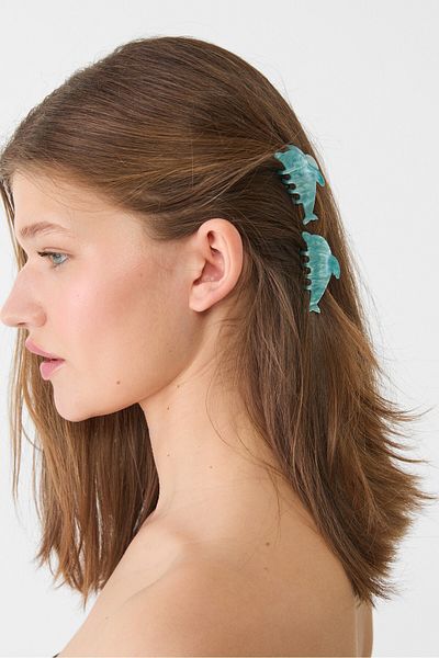 Stradivarius Set of 2 mini dolphin hair clips