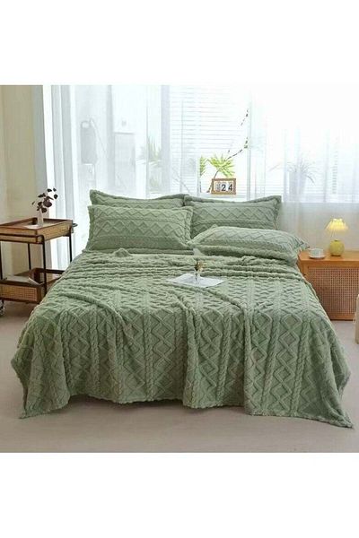Comfy SOFT & FLUFFY 3PCS BLANKET SET KINGSIZE, 1 BLANKET & 2 PC PILLOW COVER - GREEN